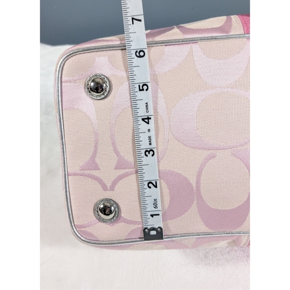 Coach Pastel Pink Silver Shoulder Bag - Picture 15 of 16